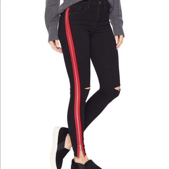 High Rise Skinny W/ Red Zipper Detail by BLANK NYC - Picture 3 of 7